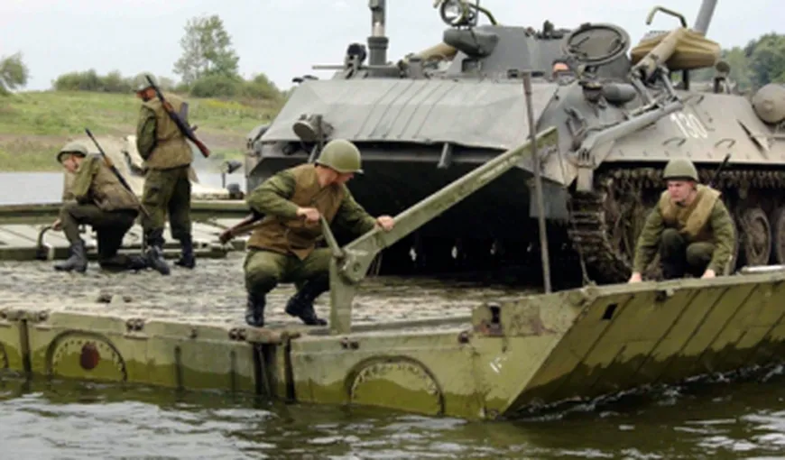Alertă în Moldova: MANEVRE cu tancuri, avioane şi artilerie în Transnistria