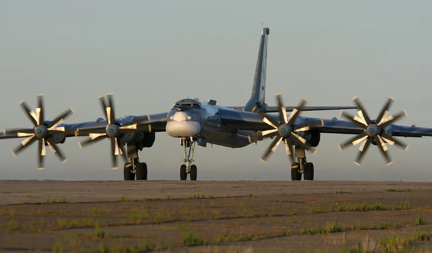 Marea Britanie, Olanda şi Danemarca în alertă: Două bombardiere ruseşti la un pas să intre în spaţiul aerian