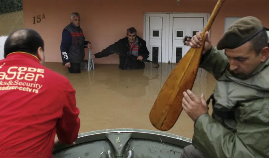 Cel puţin 30 de morţi în urma celor mai catastrofale inundaţii din Bosnia şi Serbia în ultimul secol