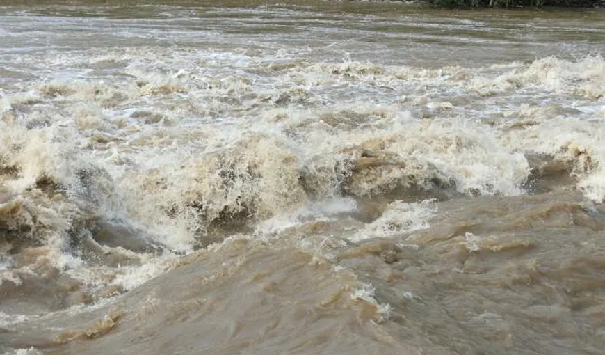 Dunărea se apropie de cota de inundaţii