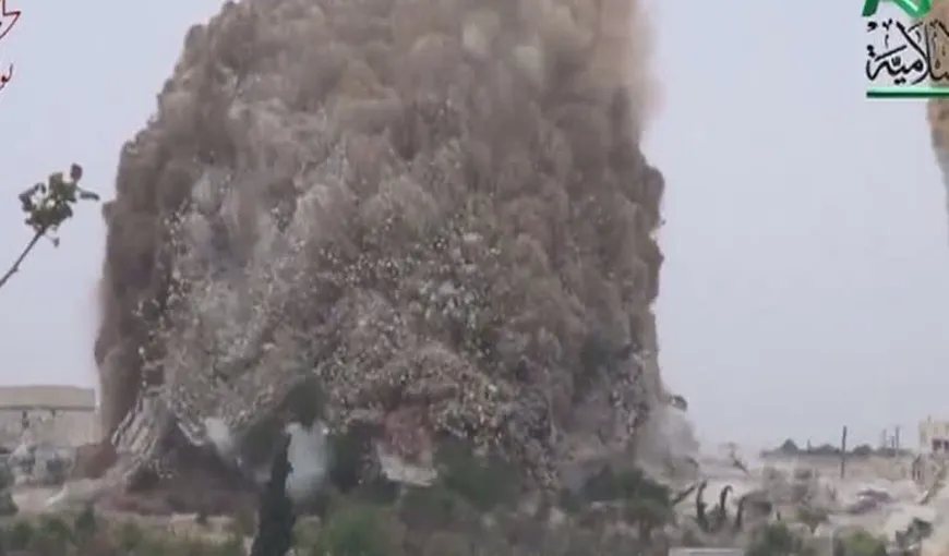 Explozie uriaşă în Siria: Zeci de militari morţi VIDEO