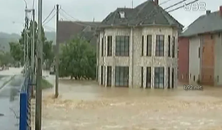 Stare de alertă în Serbia şi Bosnia, unde inundaţiile au făcut 3 morţi VIDEO