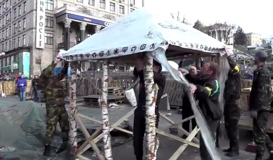 Activiştii din Piaţa Maidan REFUZĂ să abandoneze centrul Kievului