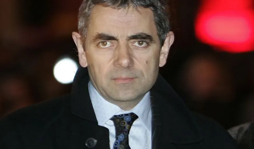 Rowan Atkinson, alias Mr Bean, a SALVAT de la MOARTE un bărbat care conducea un bolid de Formula1