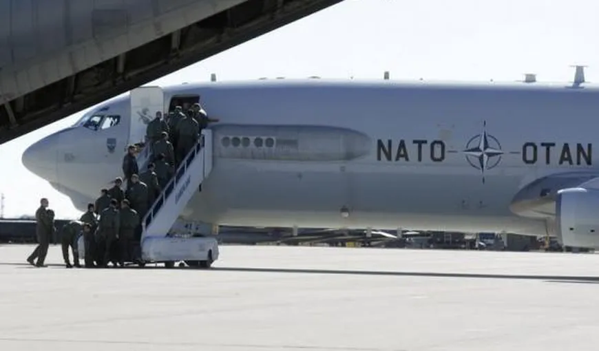 NATO va fi o PREZENŢĂ PERMANENTĂ în ţările din Europa de Est. Avioane canadiene de luptă, în România