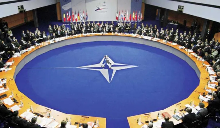 RUSIA avertizează NATO asupra activităţilor în apropierea frontierei