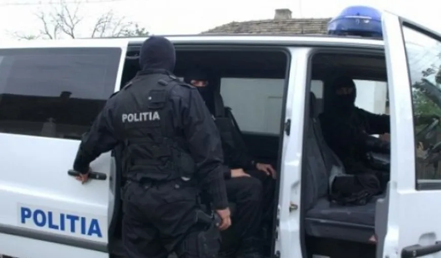O grupare de traficanţi de minori şi proxeneţi din Prahova, destructurată de procurori