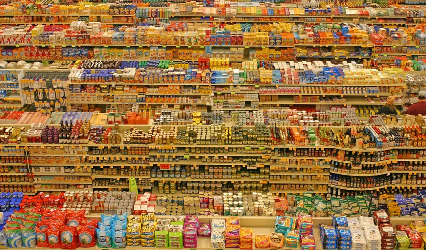 Pericolul din supermarket: Atenţie la etichete înainte de a face cumpărături