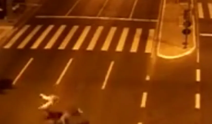 CM 2014. Accident GROAZNIC la Belo Horizonte. Un fan englez a fost lovit de o motocicletă VIDEO