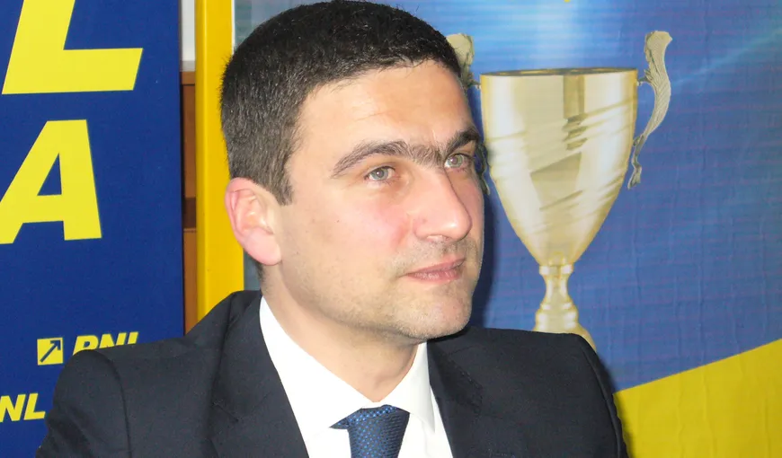 Senatorii din Comisia juridică analizează marţi cazul Dan Şova
