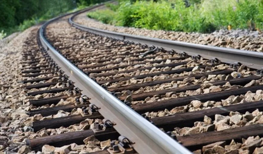 Un bărbat a fost decapitat după ce a fost lovit de tren în gara din Ploieşti