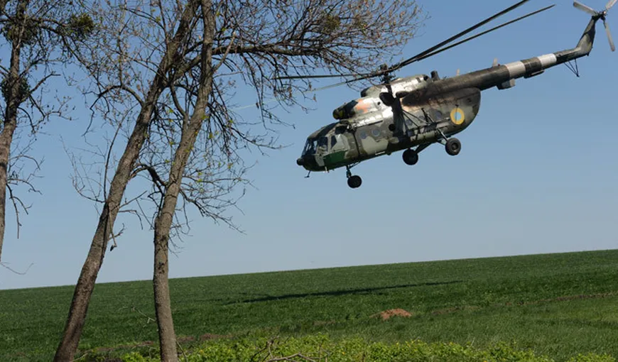 Accident aviatic în Rusia: Un elicopter s-a PRĂBUŞIT. 16 persoane au fost date DISPĂRUTE, 2 au supravieţuit