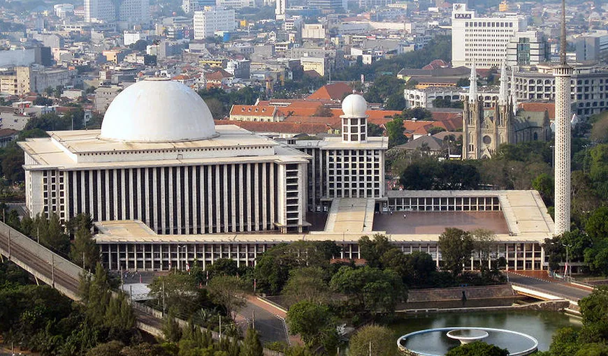 Indonezia vrea să-şi mute capitala de la Jakarta