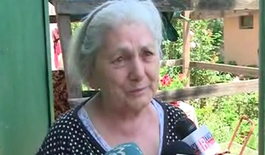 Mama lui Adrian Zglobiu, bărbatul care l-a scuipat pe Băsescu, apel emoţionant la preşedinte VIDEO