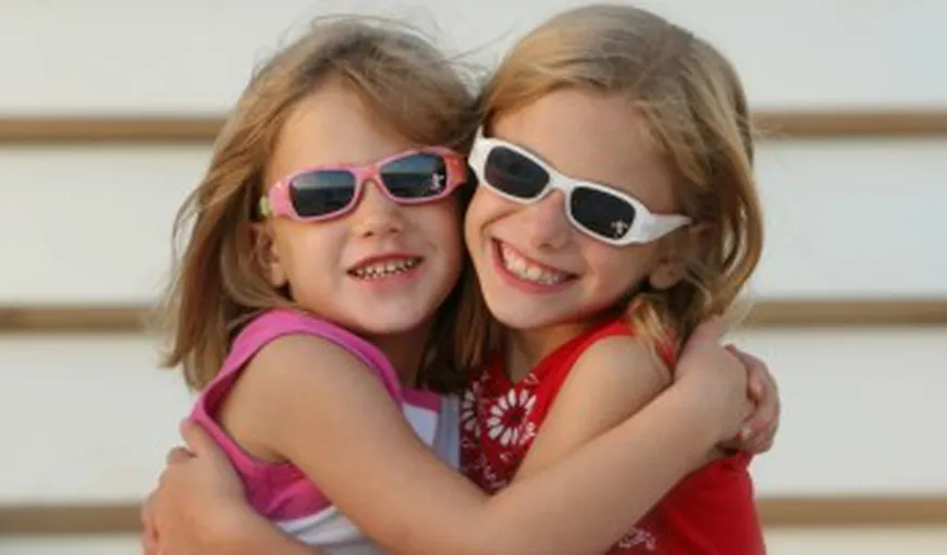 Totul despre ochelarii de soare pentru copii. Sunt sau nu necesari?
