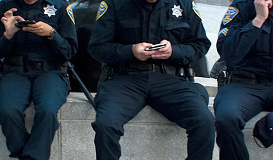Poliţiştii americani NU mai AU DREPTUL să verifice TELEFOANELE mobile ale INFRACTORILOR
