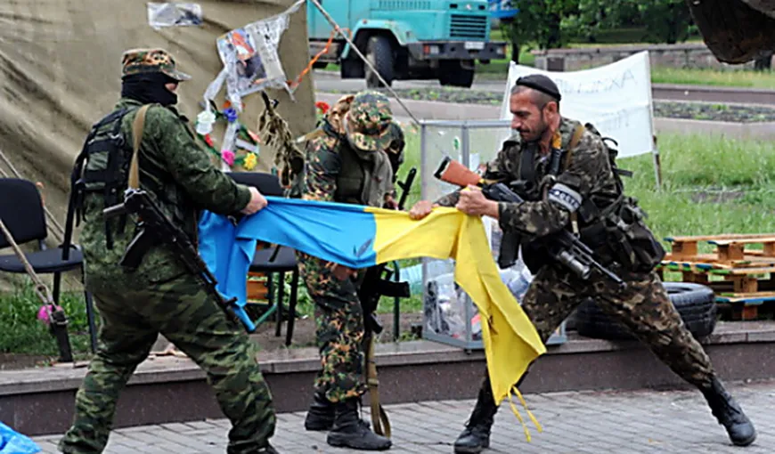 Ucraina: ARMISTIŢIUL a fost ÎNCĂLCAT. Rebelii au atacat o cazarmă