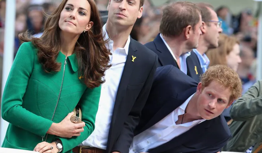 Start regal în Turul Franţei. Prinţii Wiliam şi Harry, alături de Kate Middleton, au dat startul competiţie