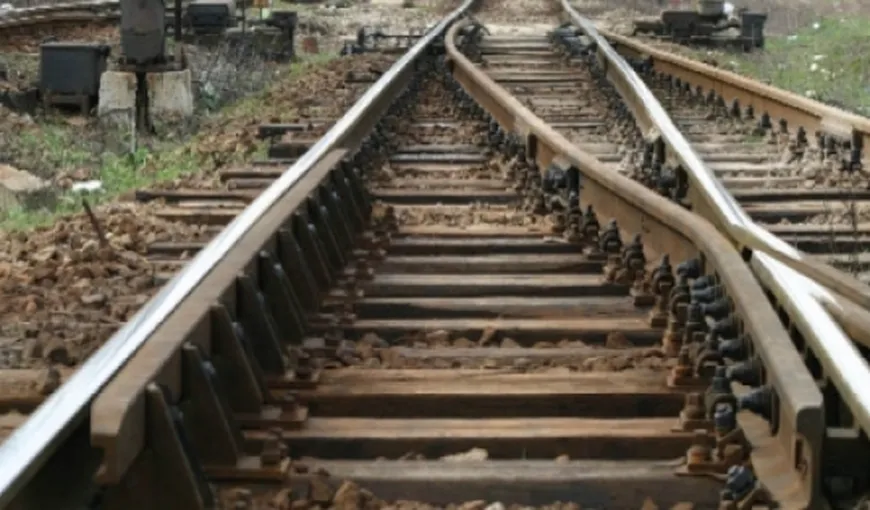 Biciclist accidentat mortal de un tren, la o trecere la nivel cu calea ferată, lângă Bucureşti