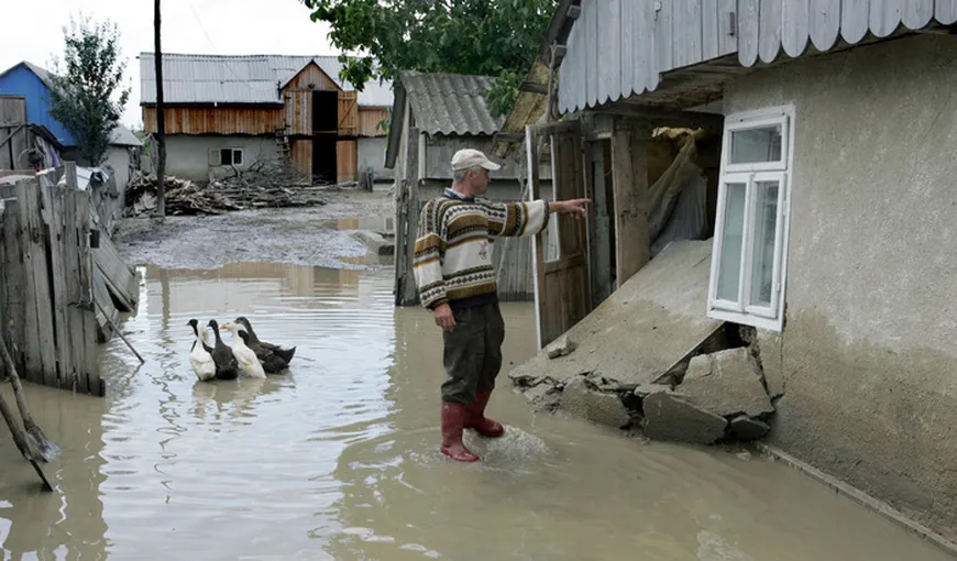 Şeful IPJ Gorj a solicitat verificarea autorizaţiilor de construcţie a caselor distruse de inundaţii