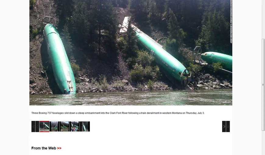 Un transport de fuselaje a ajuns într-un râu din statul american Montana