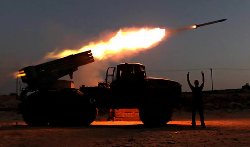 Imaginile care fac înconjurul lumii: Rachete din Rusia lansate către Ucraina VIDEO