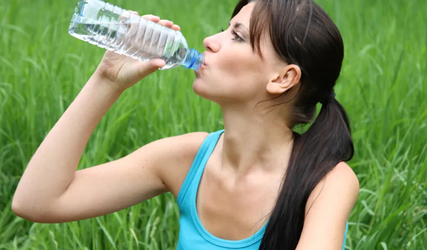 Ce se întâmplă în organismul tău când bei prea puţină apă