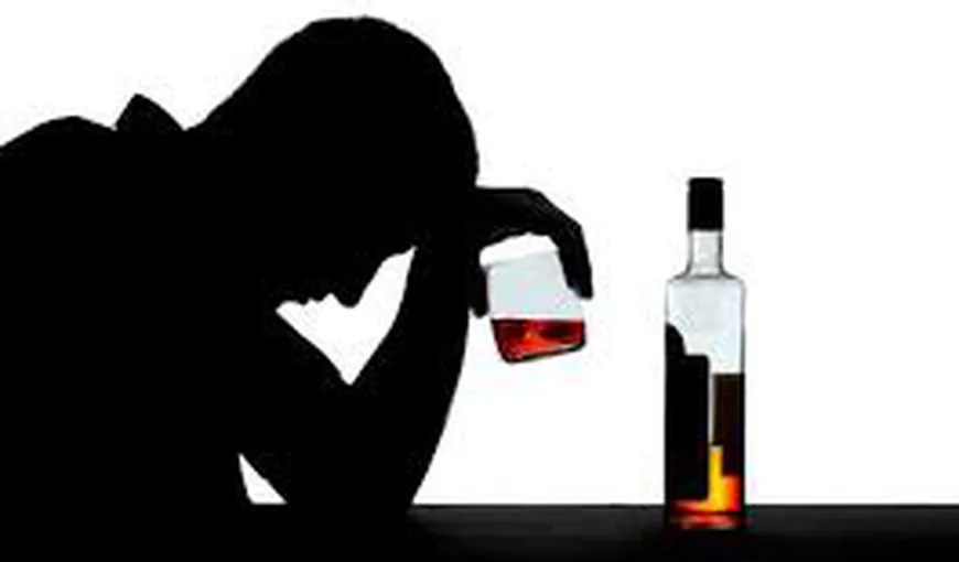 Moduri ÎNFRICOŞĂTOARE în care alcoolul îţi afectează corpul. Vezi cum te distruge