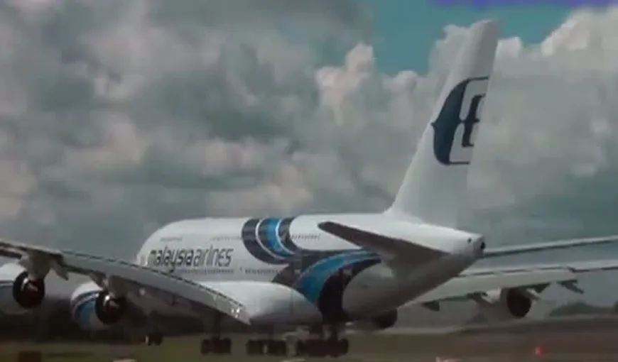 Un avion al companiei Malaysia Airlines, implicat într-un incident pe aeroport