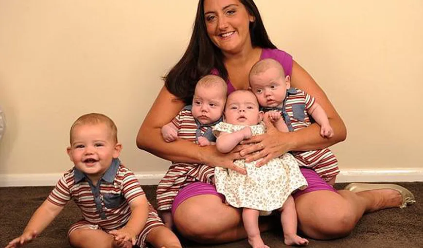 Un adevărat miracol. Cum a reuşit o britanică să nască patru copii cu vârste diferite în doar nouă luni