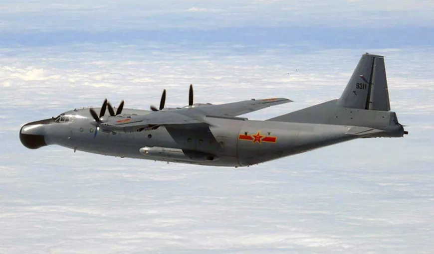 Un avion de vânătoare CHINEZ s-a apropiat de PERICULOS de un avion al armatei americane