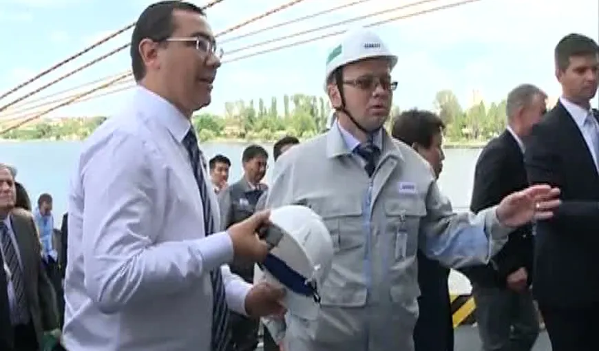 Victor Ponta, în vizită la şantierul naval Daewoo Mangalia şi la şantierul noului pod rutier de la Agigea