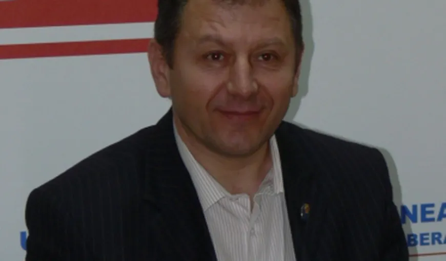 Radu Moldovan (PSD): Primarii să aleagă dacă vor să continue proiectul USL sau cu regimul Băsescu-PDL