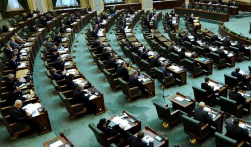 Senatul reanalizează legea privind reducerea CAS în sesiune extraordinară