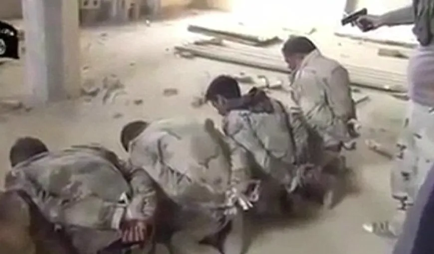 Val de EXECUŢII SÂNGEROASE în Siria. Jihadiştii din Statul Islamic au ucis 18 oameni, apoi i-au CRUCIFICAT