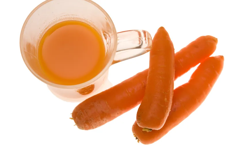 Uleiul din seminţe de morcov: Tratamentul complex şi eficient pentru tine