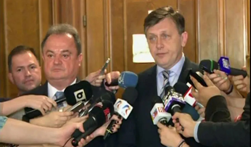 Crin Antonescu: Am sentimentul că văd în Johannis candidatul PDL, aşa cum era în epoca Băsescu