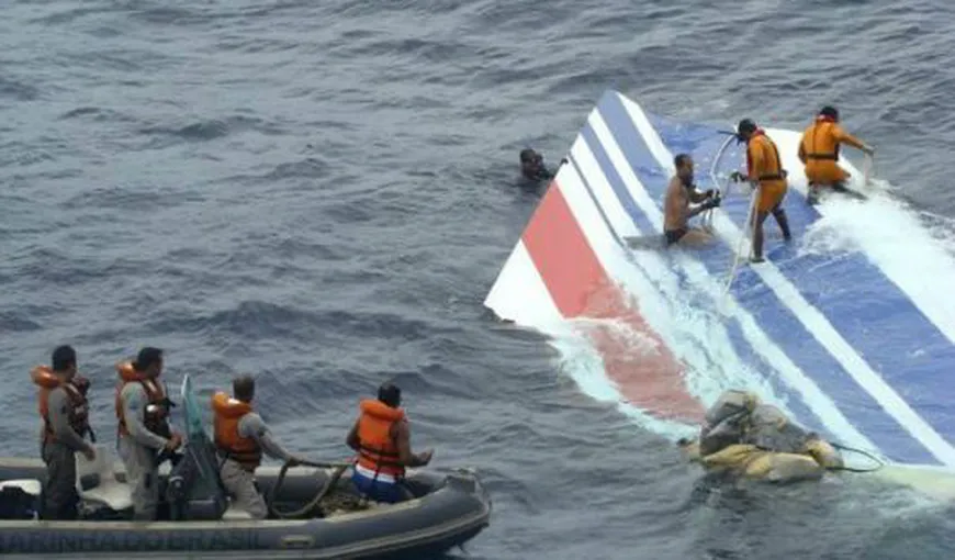 CNN: Două avioane s-au prăbuşit în Oceanul Pacific