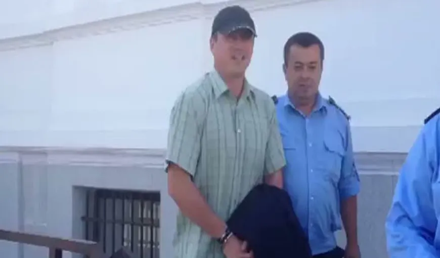 Primele imagini cu Cristian Cioacă la două luni de la condamnarea definitivă VIDEO