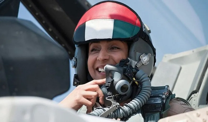 O femeie pilot din Emirate s-a aflat în fruntea atacurilor aeriene împotriva jihadiştilor în Siria