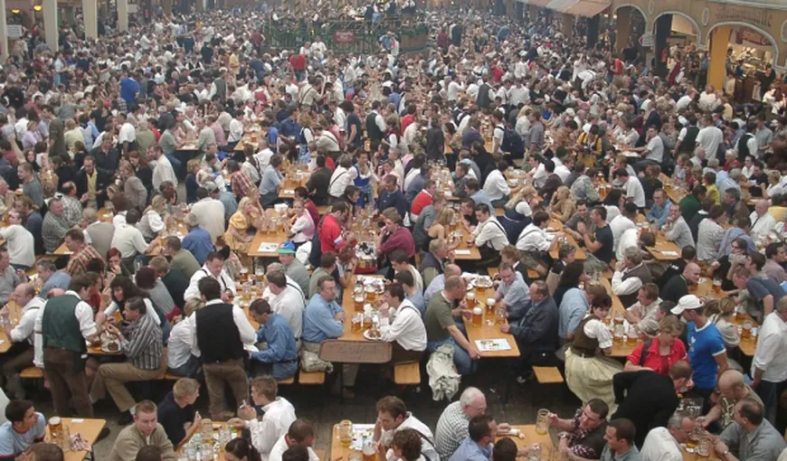 A început Oktoberfest Bucureşti 2014. Ce SURPRIZE au pregătit organizatorii