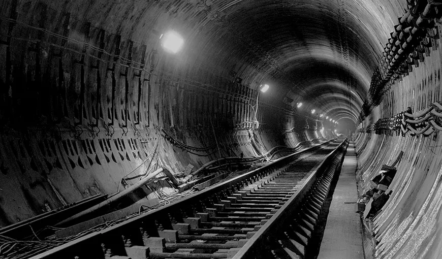 MISTERELE metroului bucureştean: De ce SCÂRŢÂIE metroul la Gara de Nord
