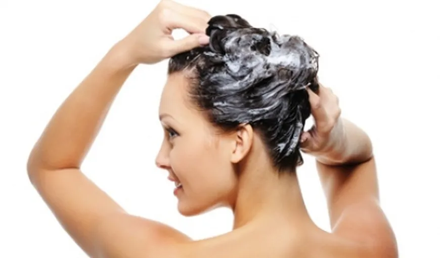 Cum să te speli pe păr fără şampon