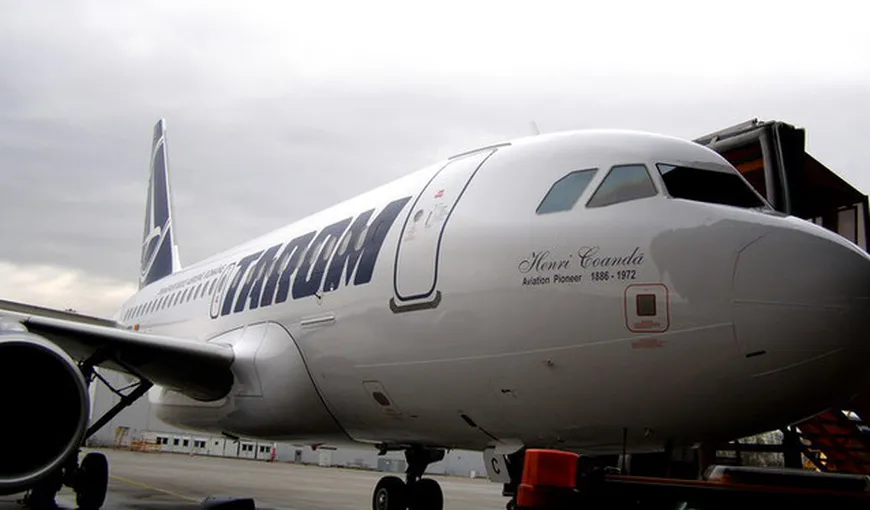 Noi PROBLEME la Tarom. Zborul Bucureşti-Salonic, ANULAT din cauza lipsei de personal