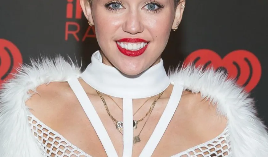 Miley Cyrus iubeşte din nou. Cine este alesul