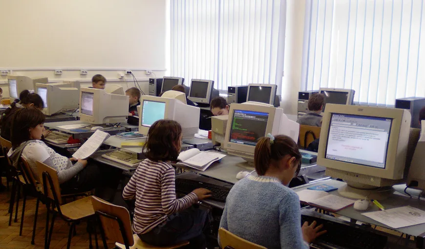 România implementează deja ceea ce CE recomandă tuturor statelor, aducerea noilor tehnologii în şcoală