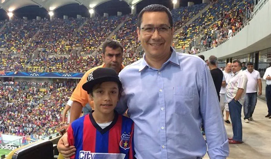 Victor Ponta, luat la întrebări de fiul său: „Tati, ai fost spion? Ce păcat, ce tare ar fi fost!”