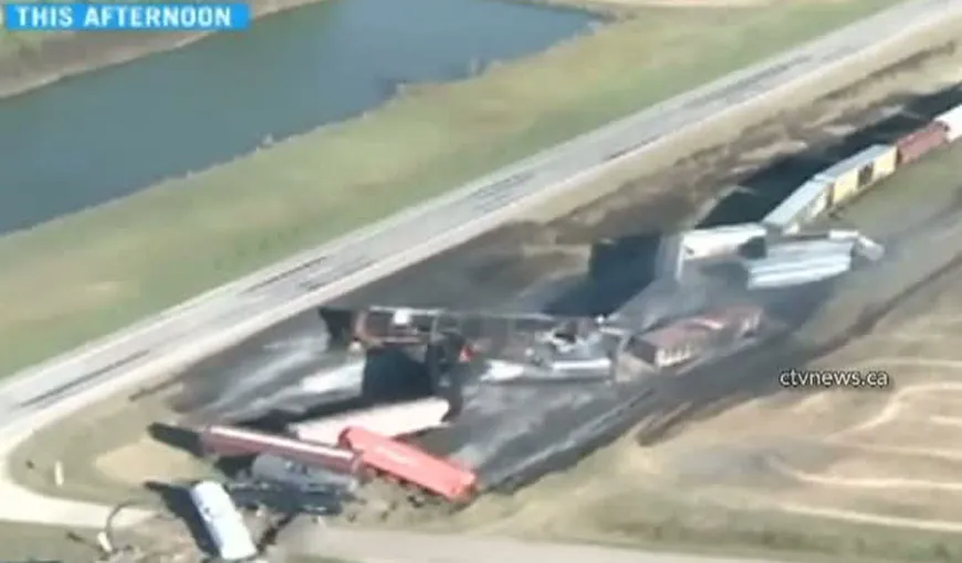 Alertă în Canada: Un tren cu produse petroliere a luat foc VIDEO