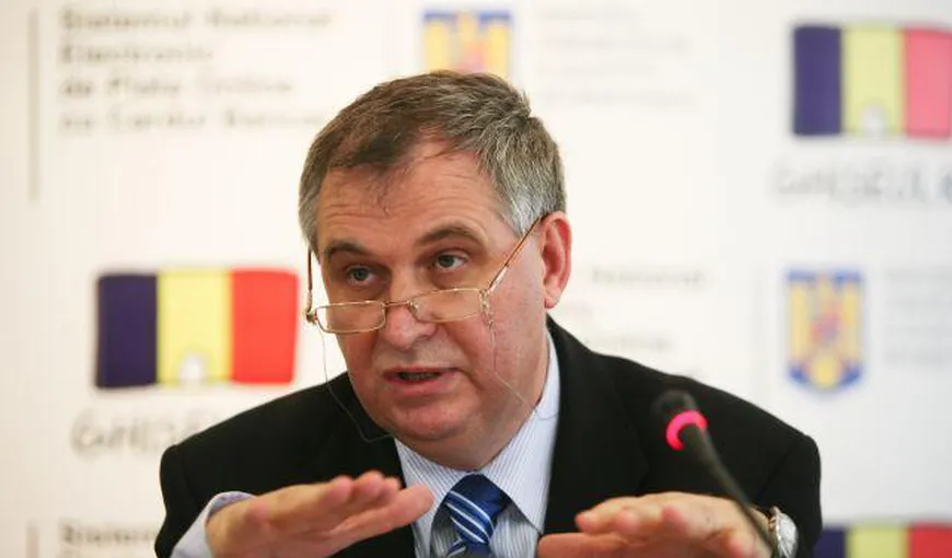 DNA: Fostul ministru Valerian Vreme a trimis mii de felicitări electorale pe cheltuiala Poştei Române