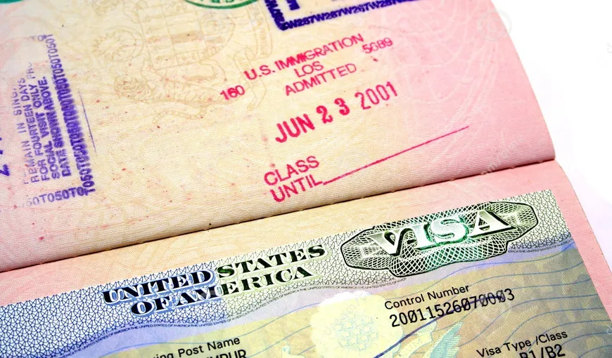CE se opune obligativităţii vizelor pentru cetăţenii americani şi canadieni, în pofida plângerilor României